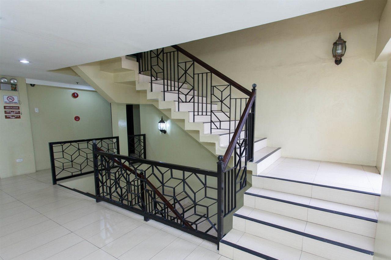 Sampaguita Suites Plaza Garcia Cebu Екстер'єр фото